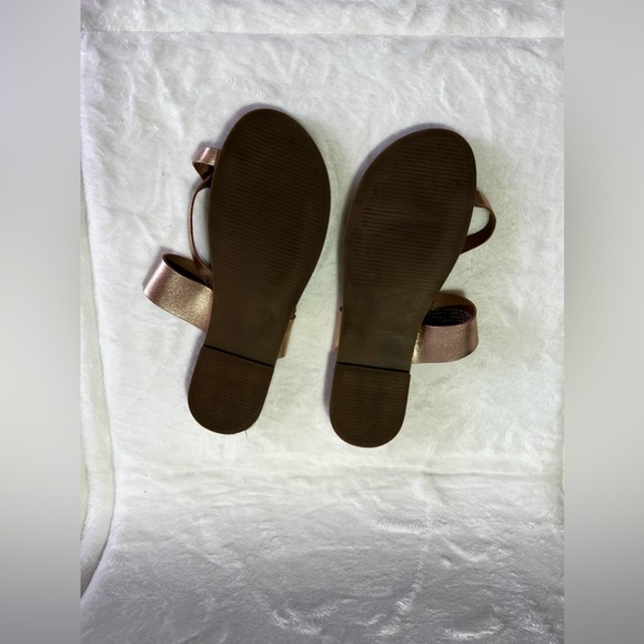 Steve Madden Athens rose gold sandals size 8.5  Athens Strappy Flat Faux Leather - Picture 15 of 16